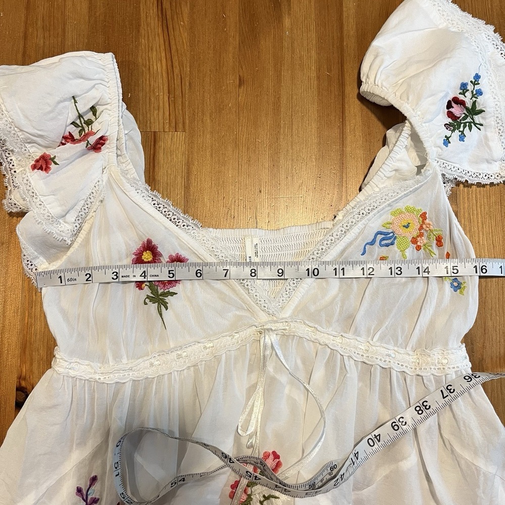 Anthropologie Top Small White Embroidered Patched Hanky Babydoll Bohemian Hippie - Picture 11 of 12